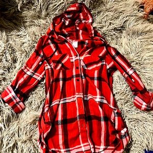 Long Button Flannel with pockets and side buttons